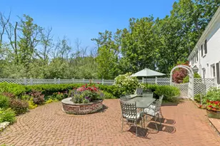 2305 W County Line Rd, River Hills, WI 53217 - Photo 31