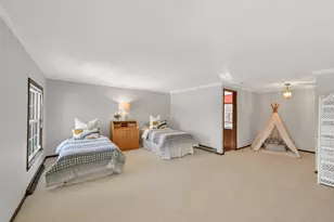 2305 W County Line Rd, River Hills, WI 53217 - Photo 25