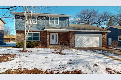 1210  Oak Ave, Onalaska, WI 54650 - Photo 1