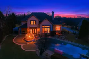 15245 W Woodland Dr, New Berlin, WI 53151 - Photo 67