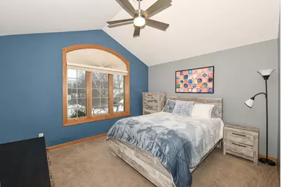 15245 W Woodland Dr, New Berlin, WI 53151 - Photo 35