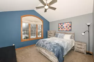 15245 W Woodland Dr, New Berlin, WI 53151 - Photo 35