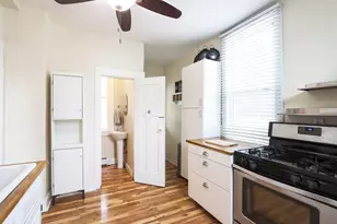 327 W Mineral St, Milwaukee, WI 53204 - Photo 17