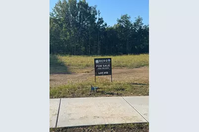 Lot 82  Emerald Hills Dr #Lt 82, Menomonee Falls, WI 53051 - Photo 3