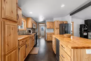 N1662 Bay De Noc Rd, Menominee, MI 49858 - Photo 11