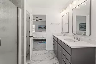 W207N17393 Parkview Dr, Jackson, WI 53037 - Photo 21