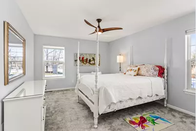 W207N17393  Parkview Dr, Jackson, WI 53037 - Photo 17