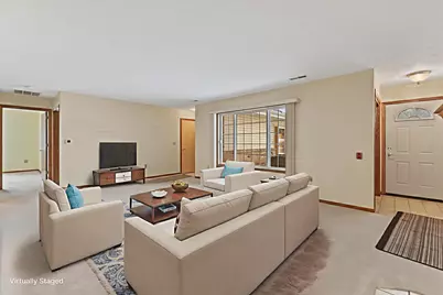 1680  96th St #7, Sturtevant, WI 53177 - Photo 3