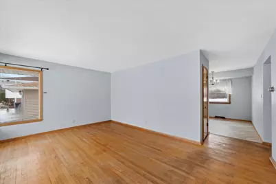 9531 W Langlade St, Milwaukee, WI 53225 - Photo 13