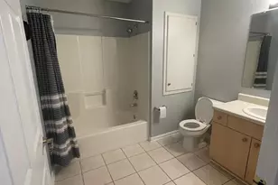 N17W26887 E Fieldhack Dr, Pewaukee, WI 53072 - Photo 25