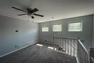 N17W26887 E Fieldhack Dr, Pewaukee, WI 53072 - Photo 17