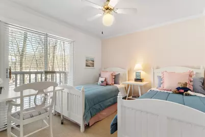 56  Rolling Green Dr, Fontana, WI 53125 - Photo 17