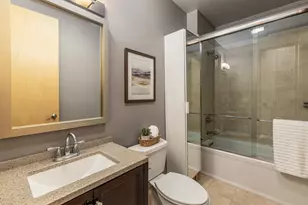 239 E Chicago St, Milwaukee, WI 53202 - Photo 9