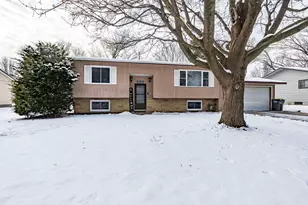 204 Irene Pl, Holmen, WI 54636 - Photo 1