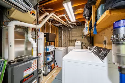 204  Irene Pl, Holmen, WI 54636 - Photo 23