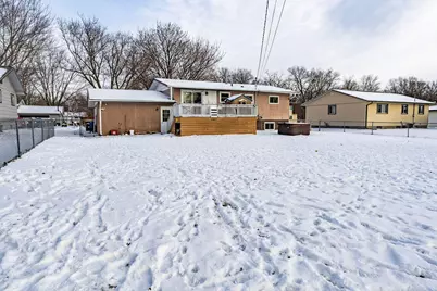 204  Irene Pl, Holmen, WI 54636 - Photo 3