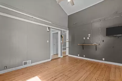 117 S Mill St, Saukville, WI 53080 - Photo 9