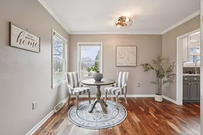 8035 N Poplar Dr, Fox Point, WI 53217 - Photo 9