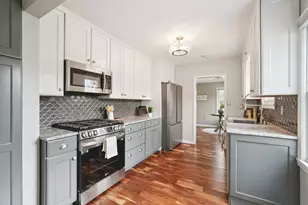 8035 N Poplar Dr, Fox Point, WI 53217 - Photo 13