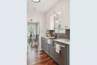 8035 N Poplar Dr, Fox Point, WI 53217 - Photo 15