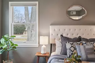 8035 N Poplar Dr, Fox Point, WI 53217 - Photo 25