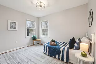 8035 N Poplar Dr, Fox Point, WI 53217 - Photo 27