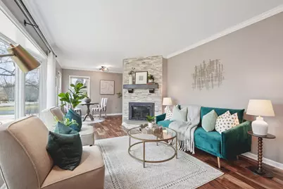 8035 N Poplar Dr, Fox Point, WI 53217 - Photo 5