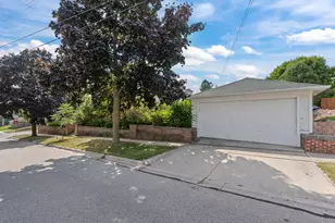 204 W Jackson St, Port Washington, WI 53074 - Photo 37