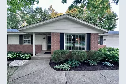 6106 S 121st St, Hales Corners, WI 53130 - Photo 3
