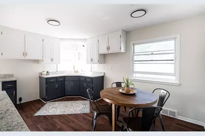 3739 N 97th Pl, Milwaukee, WI 53222 - Photo 3