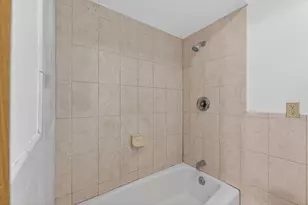 4472 N 104th St, Wauwatosa, WI 53225 - Photo 15