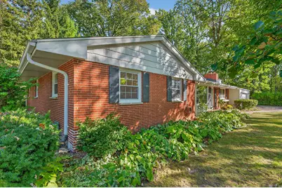 4472 N 104th St, Wauwatosa, WI 53225 - Photo 29