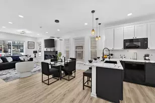 445 N 39th St, Milwaukee, WI 53208 - Photo 9