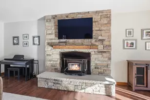 1746 Malibu Dr, Cedarburg, WI 53012 - Photo 19