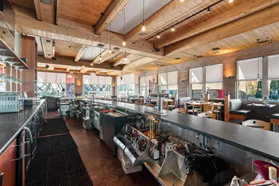 509 E Erie St #6-2, Milwaukee, WI 53202 - Photo 7