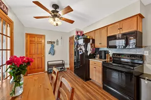 N170W20625 Parkview Dr, Jackson, WI 53037 - Photo 7