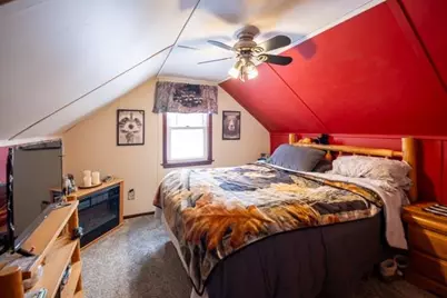 1220 S 65th St, West Allis, WI 53214 - Photo 15