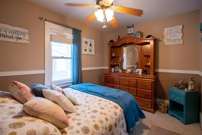 1220 S 65th St, West Allis, WI 53214 - Photo 9