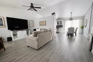 9272 11th Ave, Pleasant Prairie, WI 53158 - Photo 5