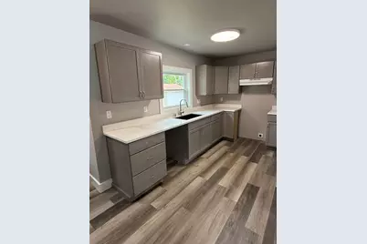 579  Forest Ave, Fond du Lac, WI 54935 - Photo 3