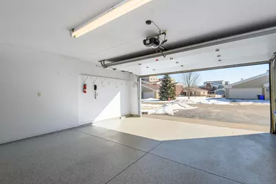 N16W26577  Wild Oats Dr #D, Pewaukee, WI 53072 - Photo 27