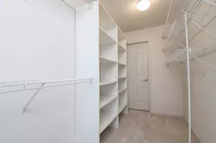 N16W26577 Wild Oats Dr, Pewaukee, WI 53072 - Photo 23