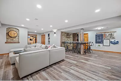 W243N2792  Creekside Dr, Pewaukee, WI 53072 - Photo 29