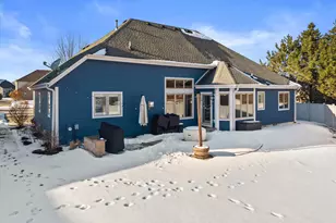 W243N2792 Creekside Dr, Pewaukee, WI 53072 - Photo 43