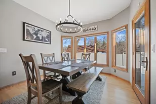 W243N2792 Creekside Dr, Pewaukee, WI 53072 - Photo 9