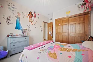 W243N2792 Creekside Dr, Pewaukee, WI 53072 - Photo 23