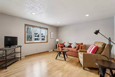 N73W15968  Alpine Ln, Menomonee Falls, WI 53051 - Photo 3