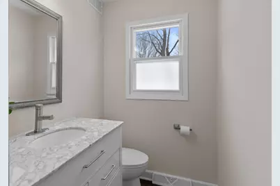 104 W Stoney Ridge Way, Saukville, WI 53080 - Photo 11