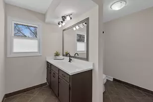 104 W Stoney Ridge Way, Saukville, WI 53080 - Photo 19