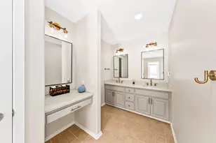 1118 Riverwalk Ct, Pewaukee, WI 53072 - Photo 31